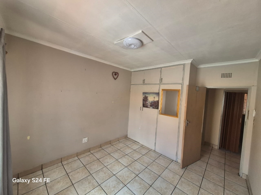 3 Bedroom Property for Sale in Geelhoutpark North West